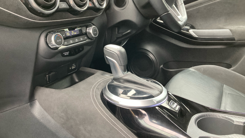 Nissan Juke 1.6 Hybrid Tekna+ 5dr Auto Hybrid Hatchback